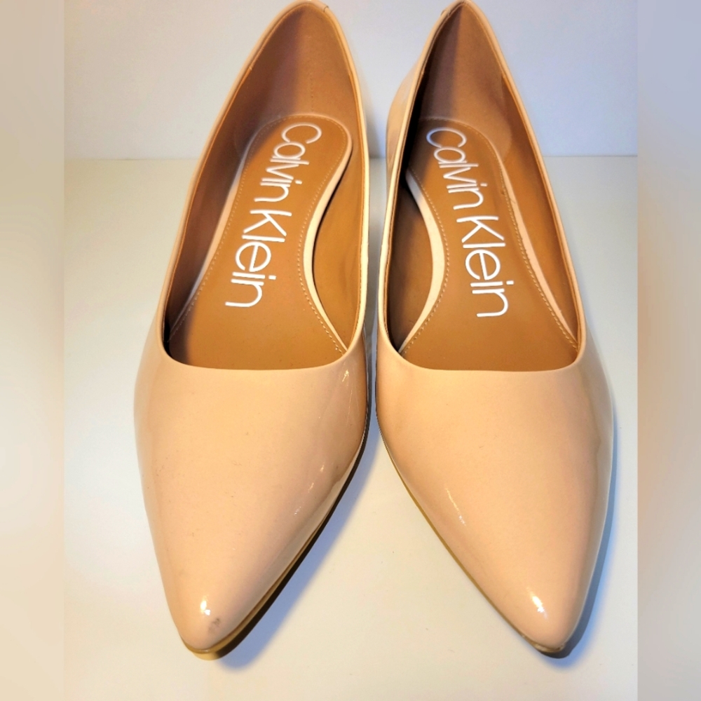 Calvin Klein Genoveva Pump Size 8.5 Patent Leather Blush